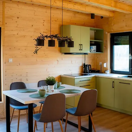 Na Skraju Lasu * Rydzewo (Gizycko)